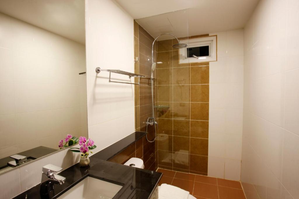Koupelna v ubytování Orchid Resortel