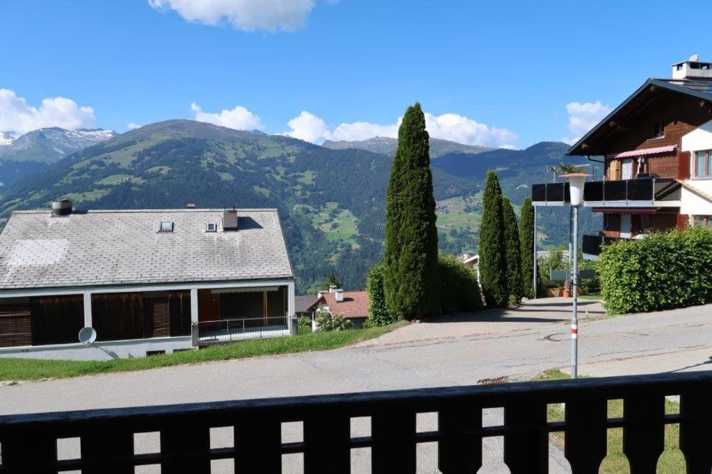 Pogled na planinu ili pogled na planinu iz hotela