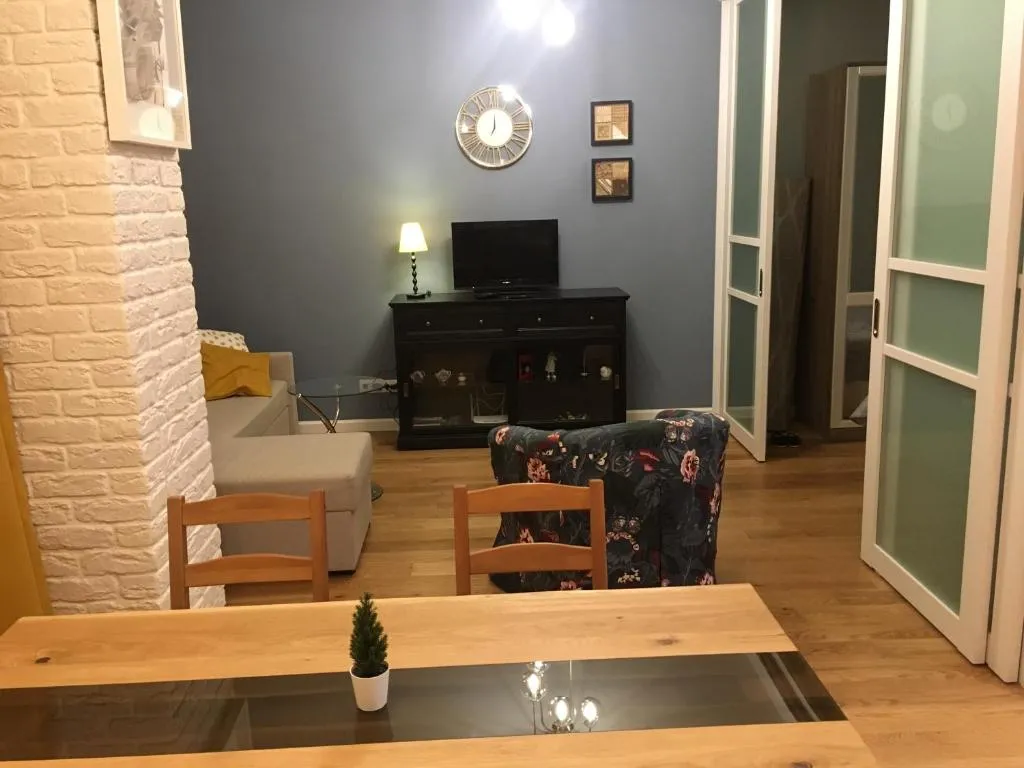Golden Mile Apartment, Kudrovo, Russia