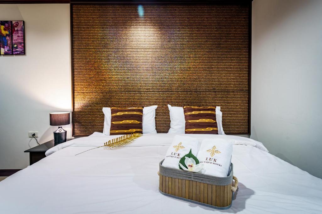 Postel nebo postele na pokoji v ubytování Lux Boutique Hotel