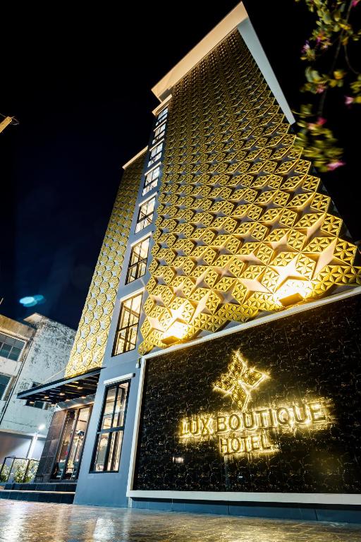 Lux Boutique Hotel, Nonthaburi (giá cập nhật 2025)