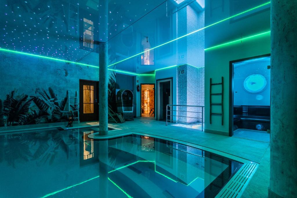 Bazén v ubytování Hotel Kahlberg nebo v jeho okolí