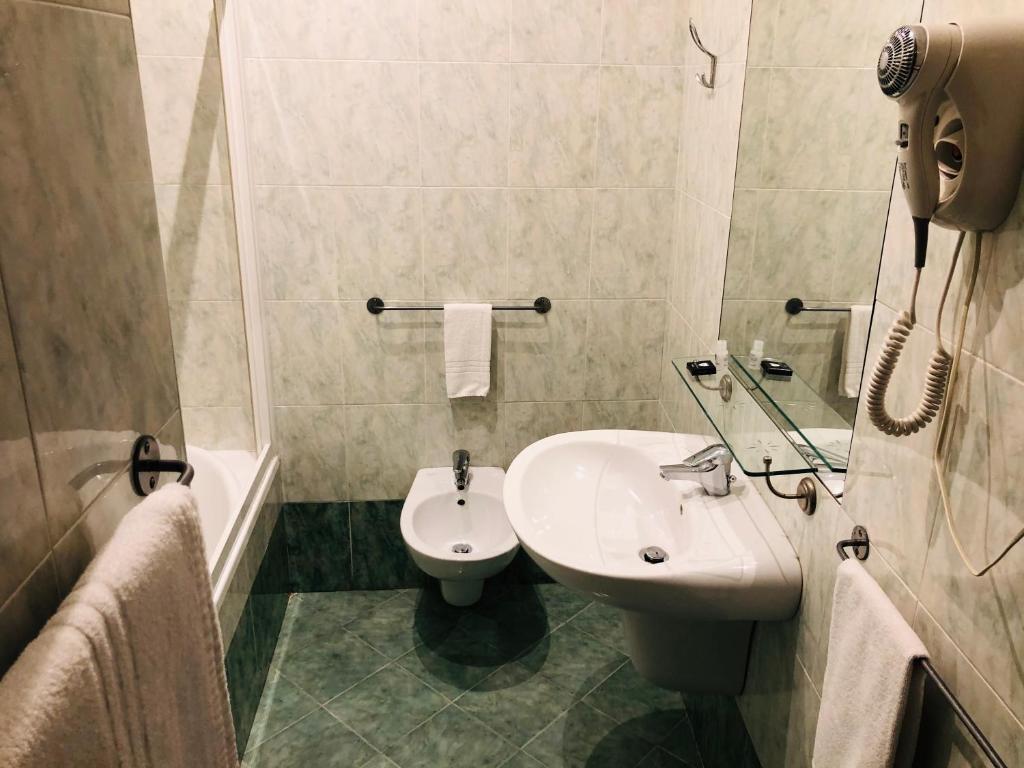 Hotel Ferrucci - Resim 40