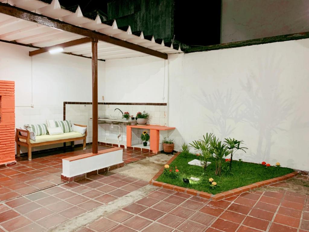  Casa de Praia Guarujá - 180 Metros do Mar