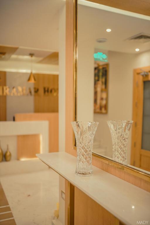 Postel nebo postele na pokoji v ubytování Miramar Boutique Hotel