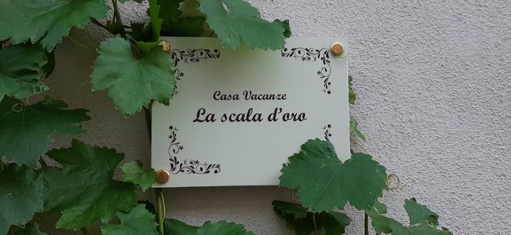 Certifikát, ocenenie alebo iný dokument vystavený v ubytovaní Casa vacanze La Scala d'Oro