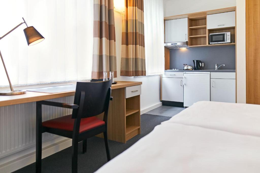 Townhouse Düsseldorf - Resim 18