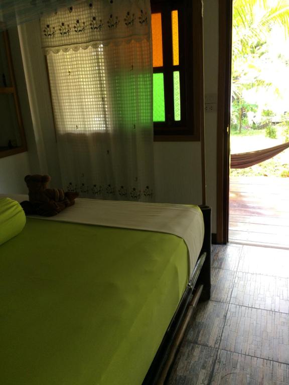 Starlight Beach Resort - Bamboo Bungalow With Sea View - Air Conditioning