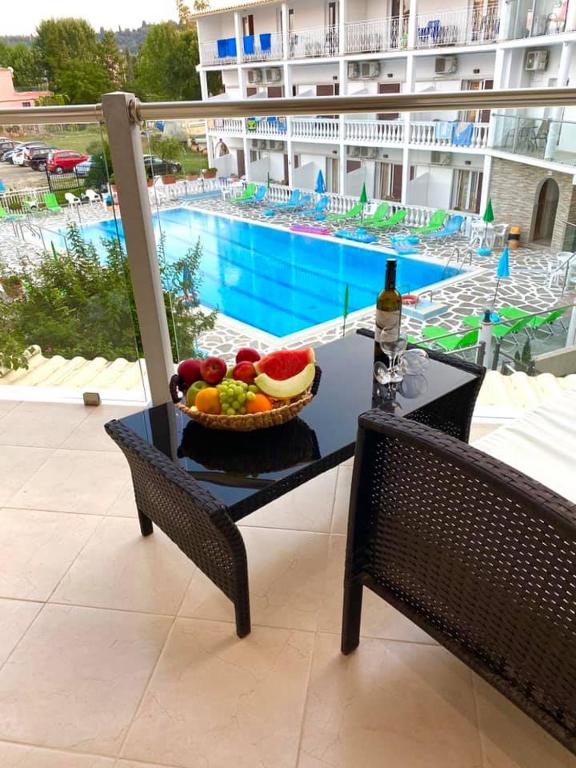 Bazén v ubytování Palotel Design Gouvia nebo v jeho okolí