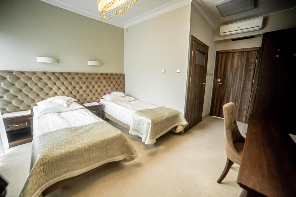 Zamek Dubiecko - Chambre Double Ou Jumelle De Luxe