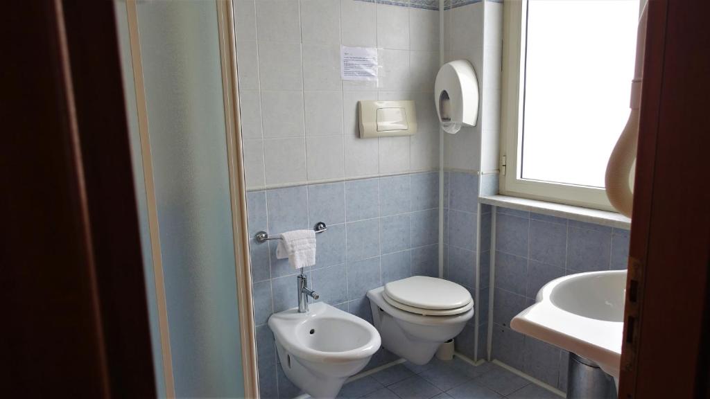 Koupelna v ubytování Hotel Bristol