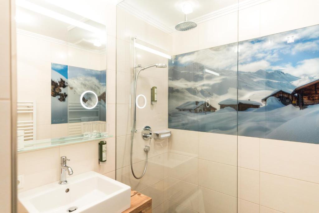 Koupelna v ubytování Hotel Eden