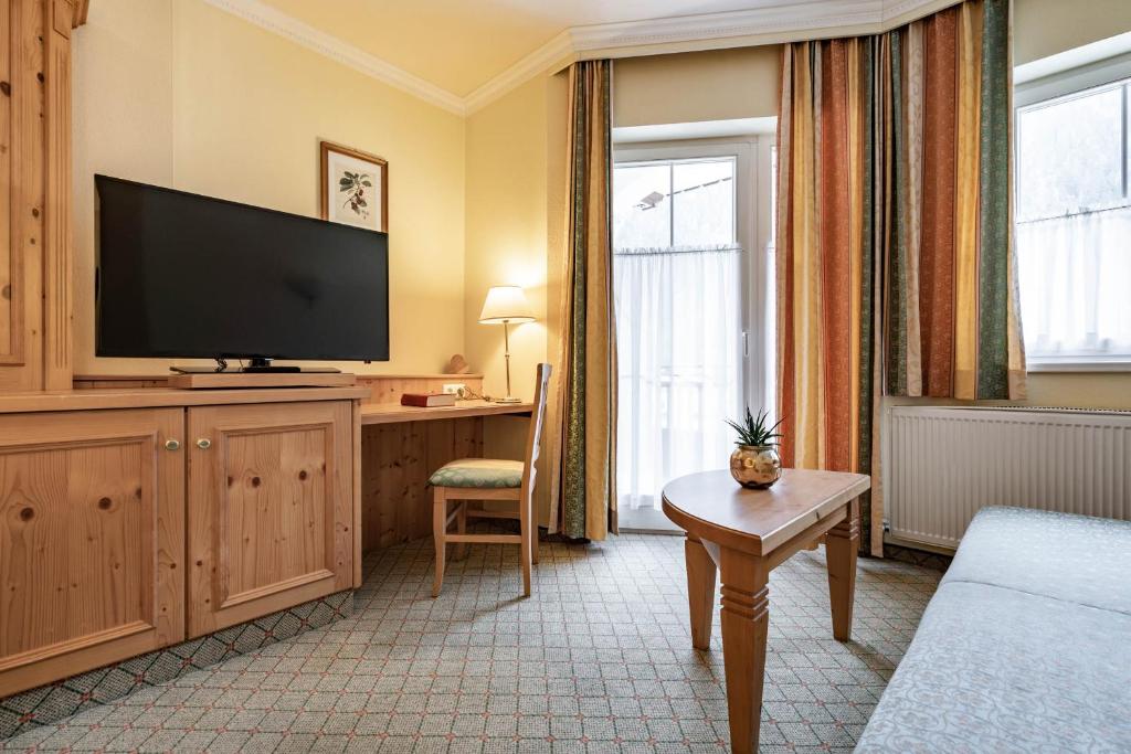 Hotel Berghof Mayrhofen - 7