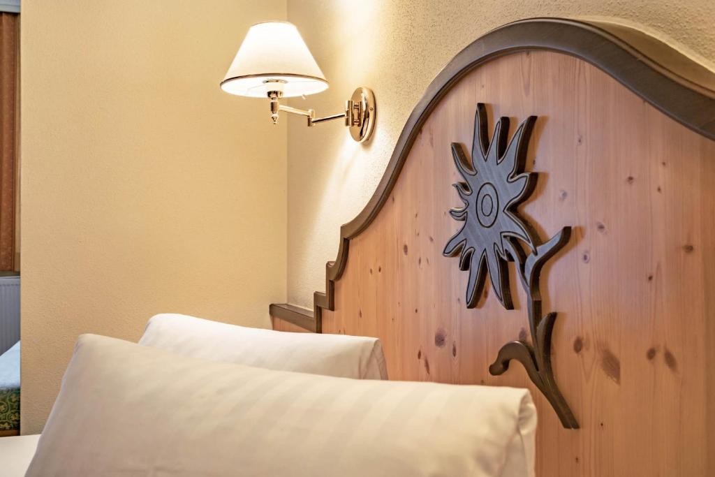 Hotel Berghof Mayrhofen - 9