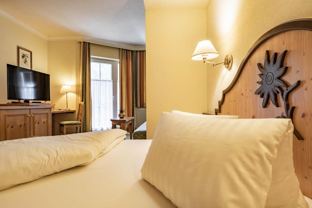 Hotel Berghof Mayrhofen - 10