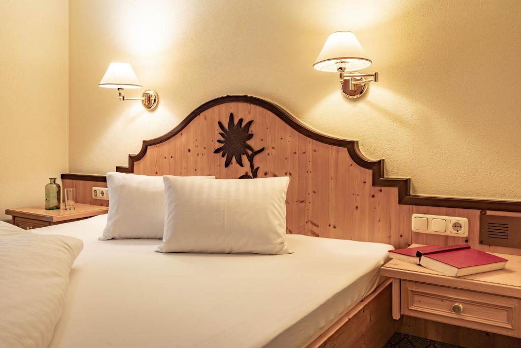 Hotel Berghof Mayrhofen - 11