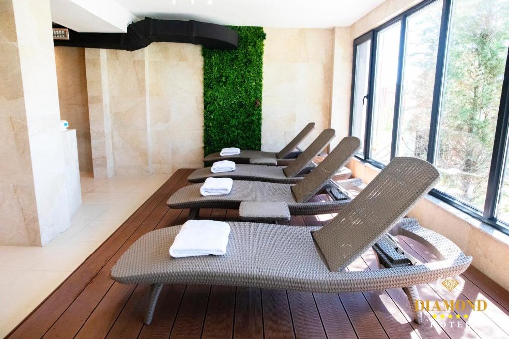 Posezení v ubytování Hotel Diamond Prishtina