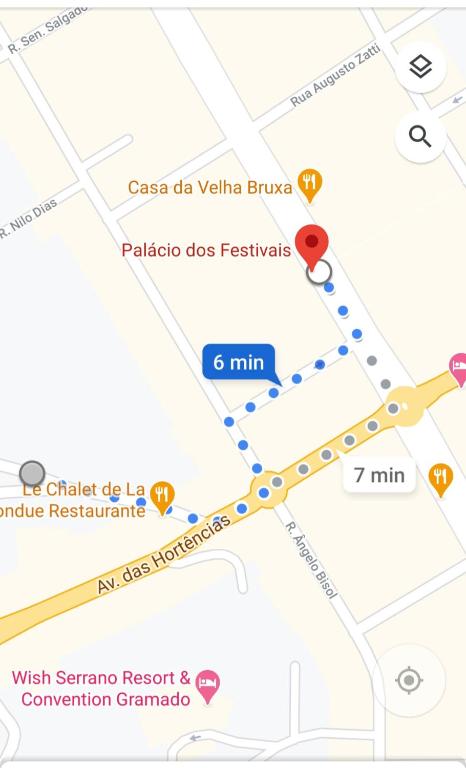 Centro de Gramado a 380m da Rua Coberta  Centro de Gramado a 380m da Rua Coberta