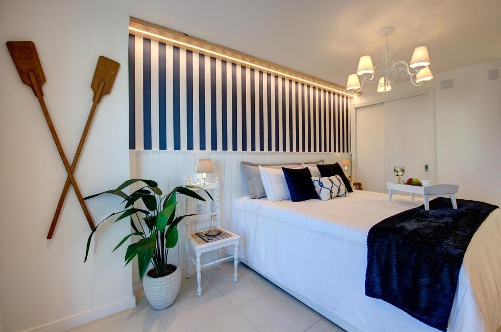  Luxuosa Cobertura no condomínio GolfVille