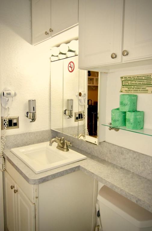 Fotografie z fotogalerie ubytování Sheridan Hostel v destinaci Dania Beach
