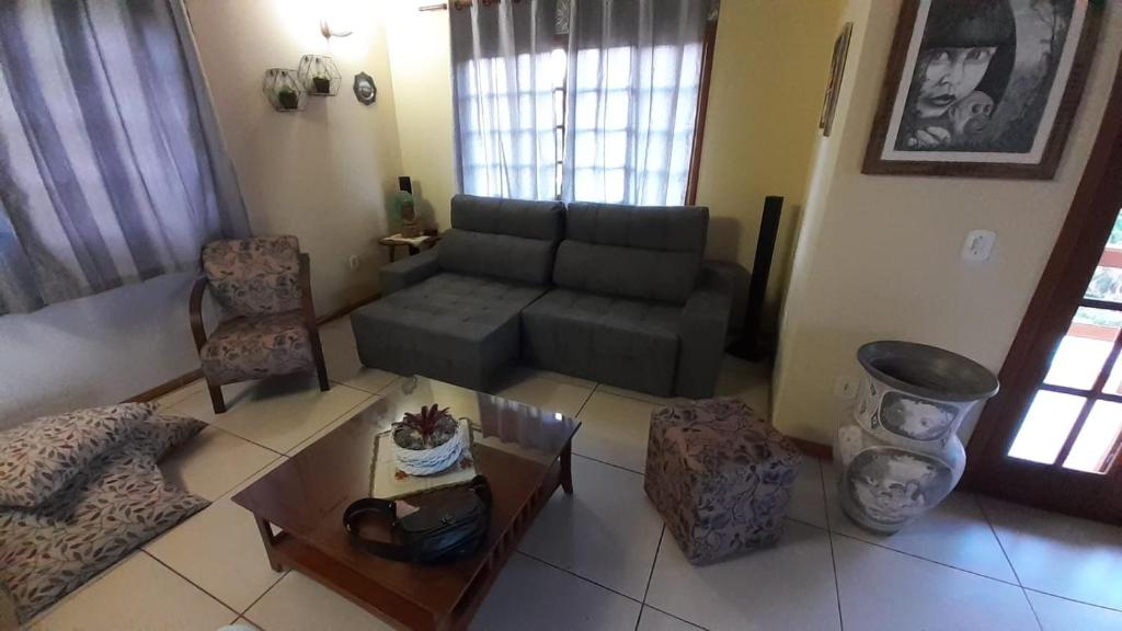  Casa Confortável na Serra