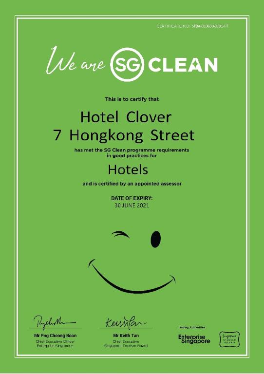 Certifikát, hodnocení, plakát nebo jiný dokument vystavený v ubytování Hotel Clover 7