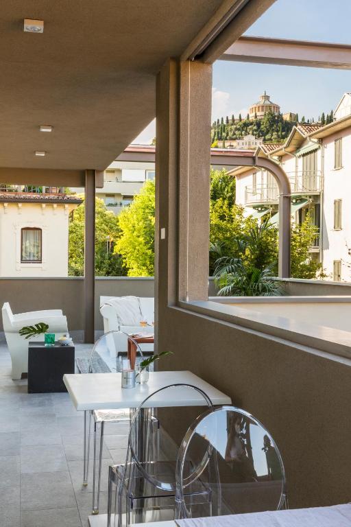 Część wypoczynkowa w obiekcie San Leonardo Suites