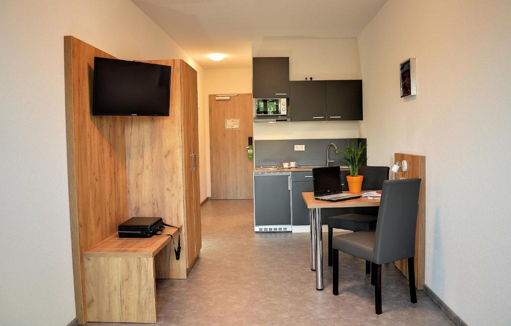 Kuchyň nebo kuchyňský kout v ubytování Motel am Fürfelder Schloss