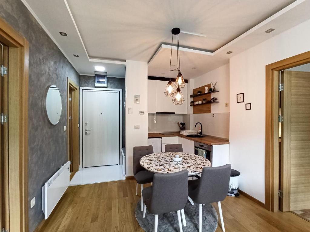 Kuchyň nebo kuchyňský kout v ubytování Apartman Relax Lux - Vila Peković