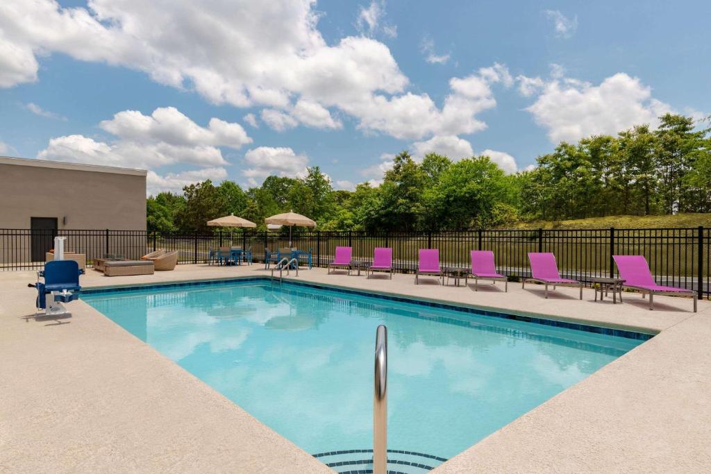 La Quinta Inn & Suites by Wyndham Braselton photo