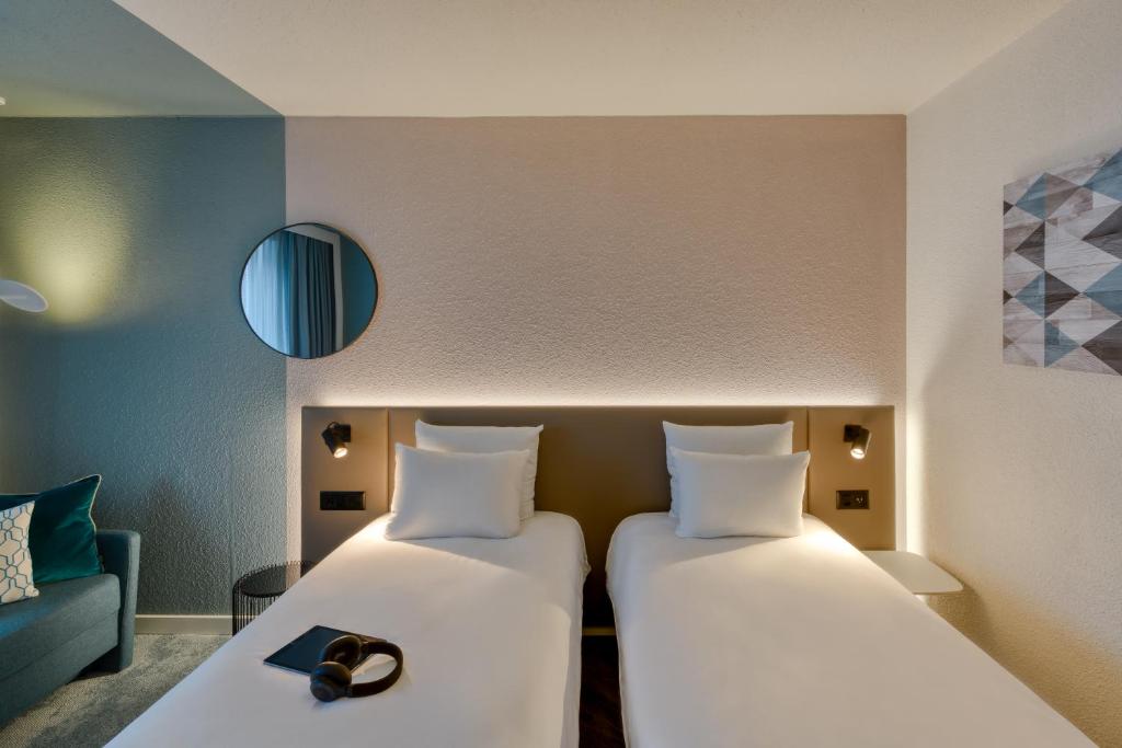 Novotel Zurich City West - Superior Twin Room