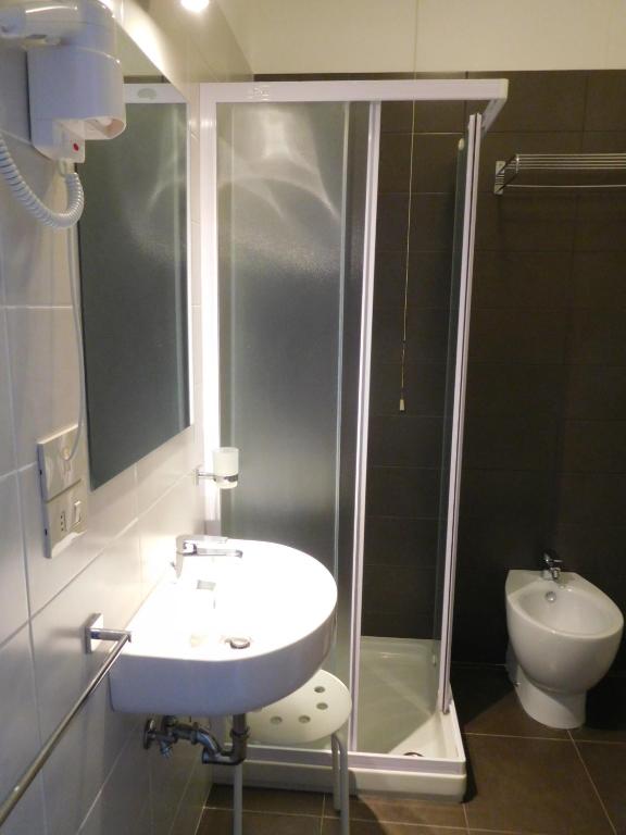 Koupelna v ubytování Hotel Emperador