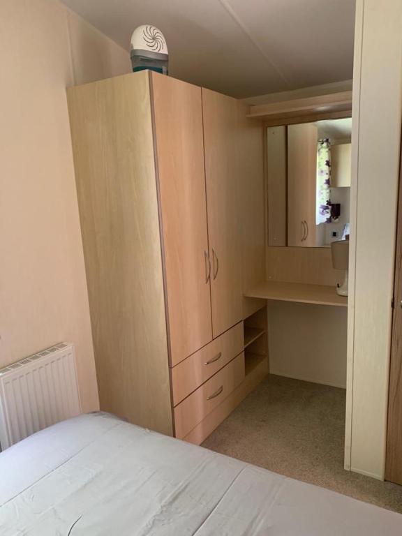Voodi või voodid majutusasutuse Seton sands static holiday home - sleeps 6 toas