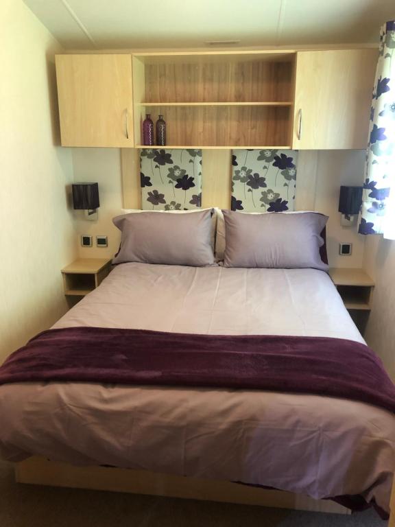 Voodi või voodid majutusasutuse Seton sands static holiday home - sleeps 6 toas