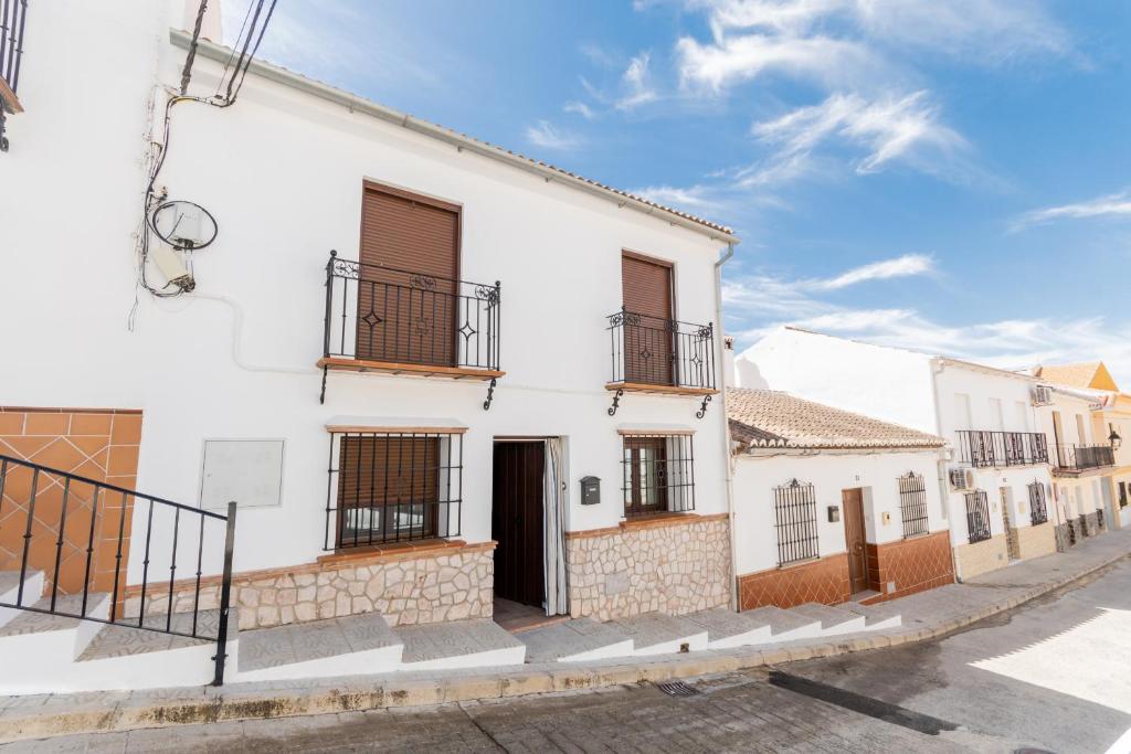 Cubos Casa El Torcal, Villanueva de la Concepción – Updated ...