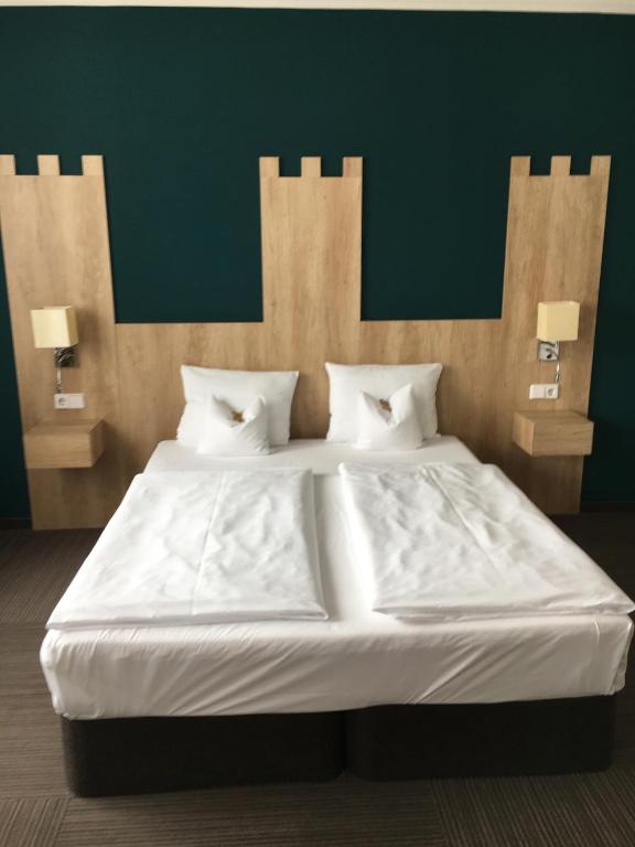 Hotel Nordhausen - Large Double Or Twin Room