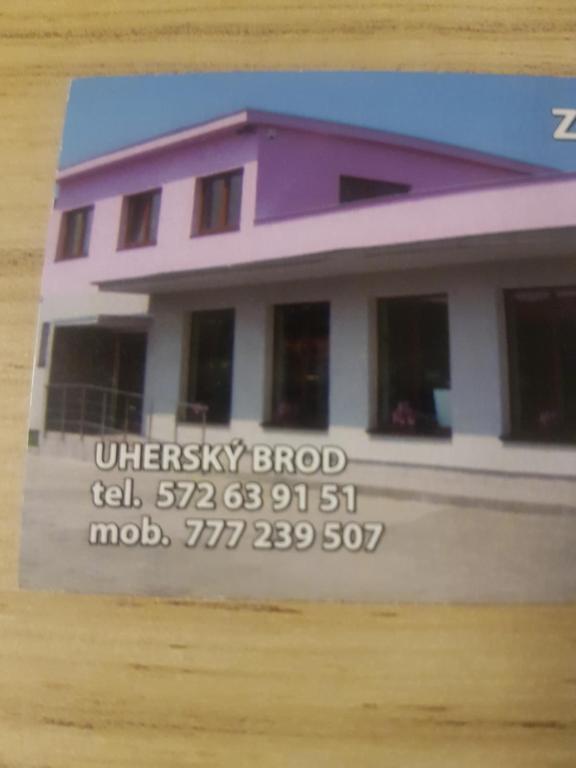 Fotografie z fotogalerie ubytování pokoj s kuchynì pro tři v destinaci Uherský Brod