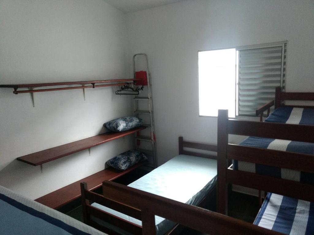  Casa em Maranduba - Ubatuba - 10 pessoas - 100m da praia