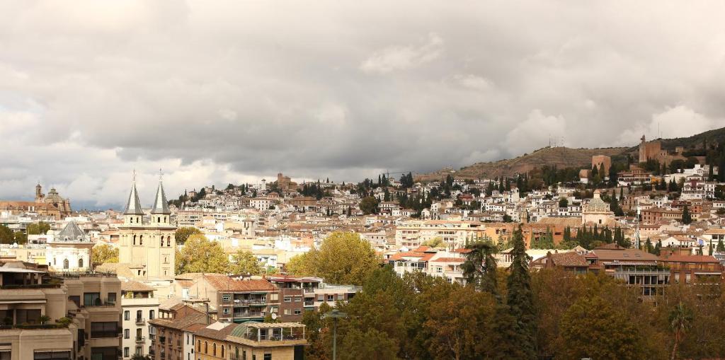 Apartamento Centro de Granada vistas fantásticas y un parking ...