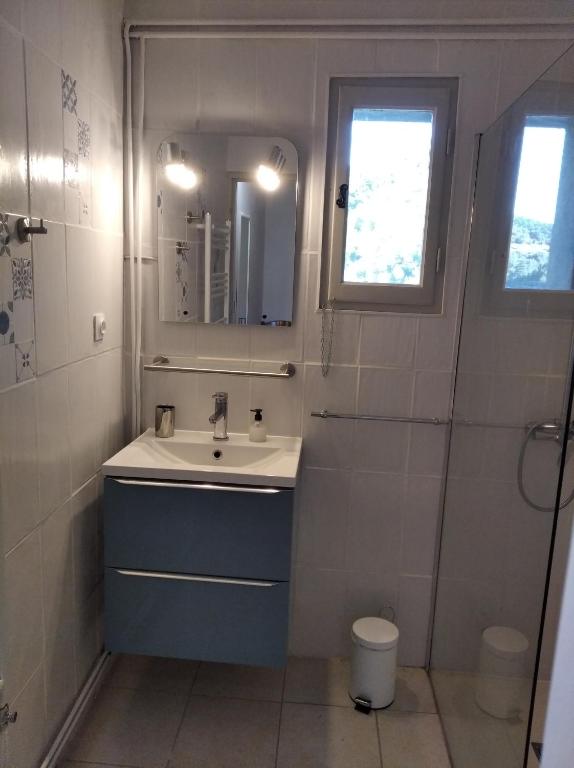 Koupelna v ubytování Gîte en Cévennes