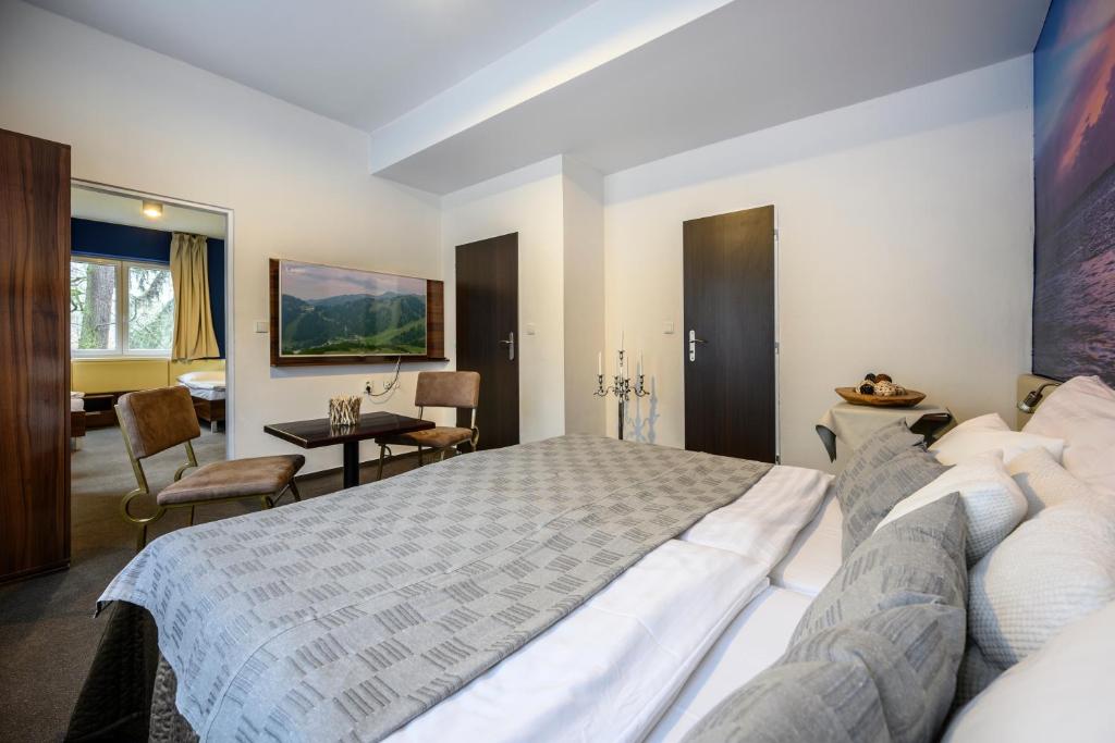 Hotel U Šuláka - Resim 16