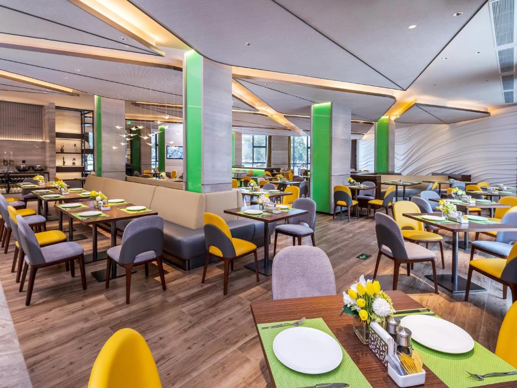 Restaurace v ubytování Hampton by Hilton Qinhuangdao Jinmeng Bay