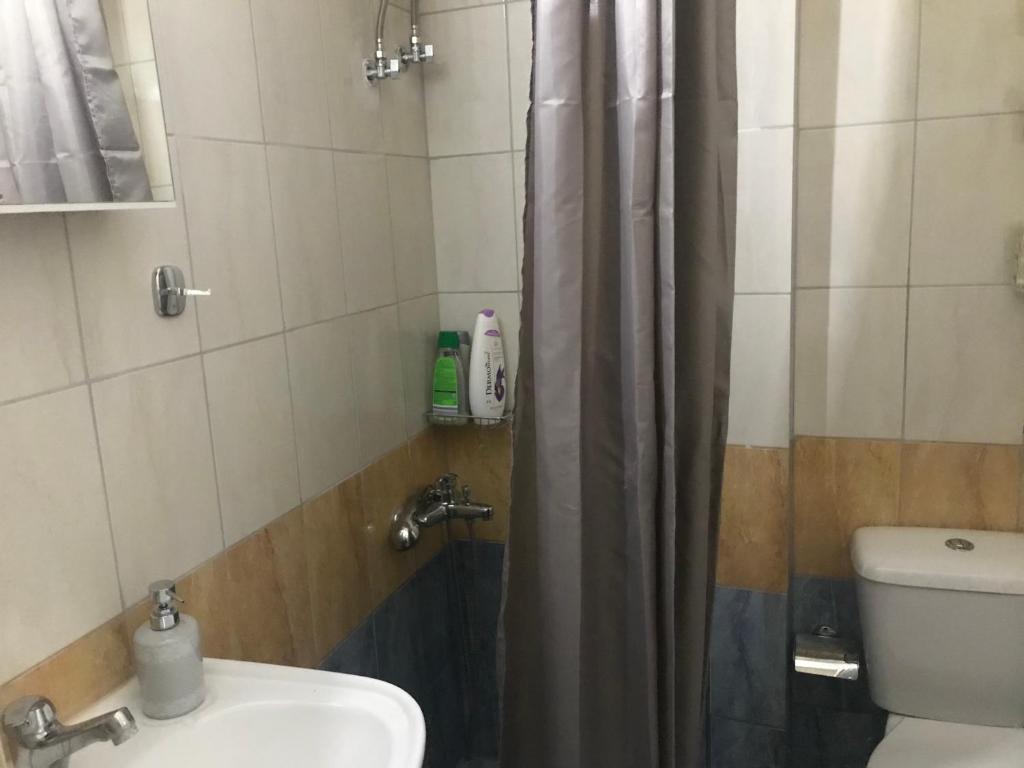 Koupelna v ubytování Istos Apartment