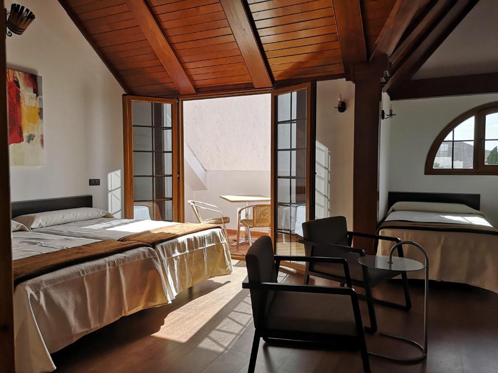 La Casona Canaria Boutique Home B & B - Habitación Cuádruple Con Balcón