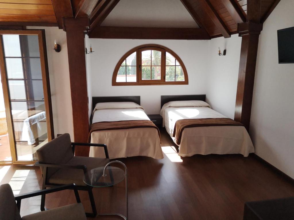 La Casona Canaria Boutique Home B & B - Suite Familiar Con Balcón