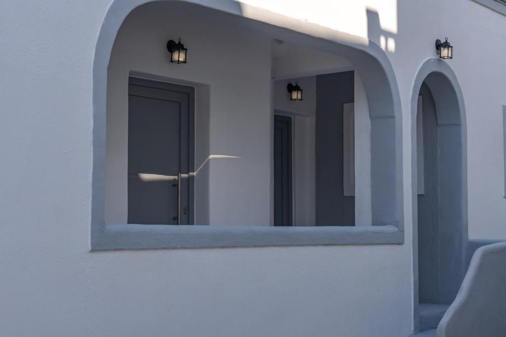 Fotografie z fotogalerie ubytování N RENIERIS Apartments v destinaci Firostefani