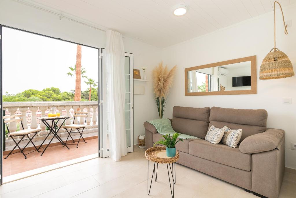 Apartamentos Moderno apartamento en Calan Bosch- C10 en Cala'n Bosch, Menorca