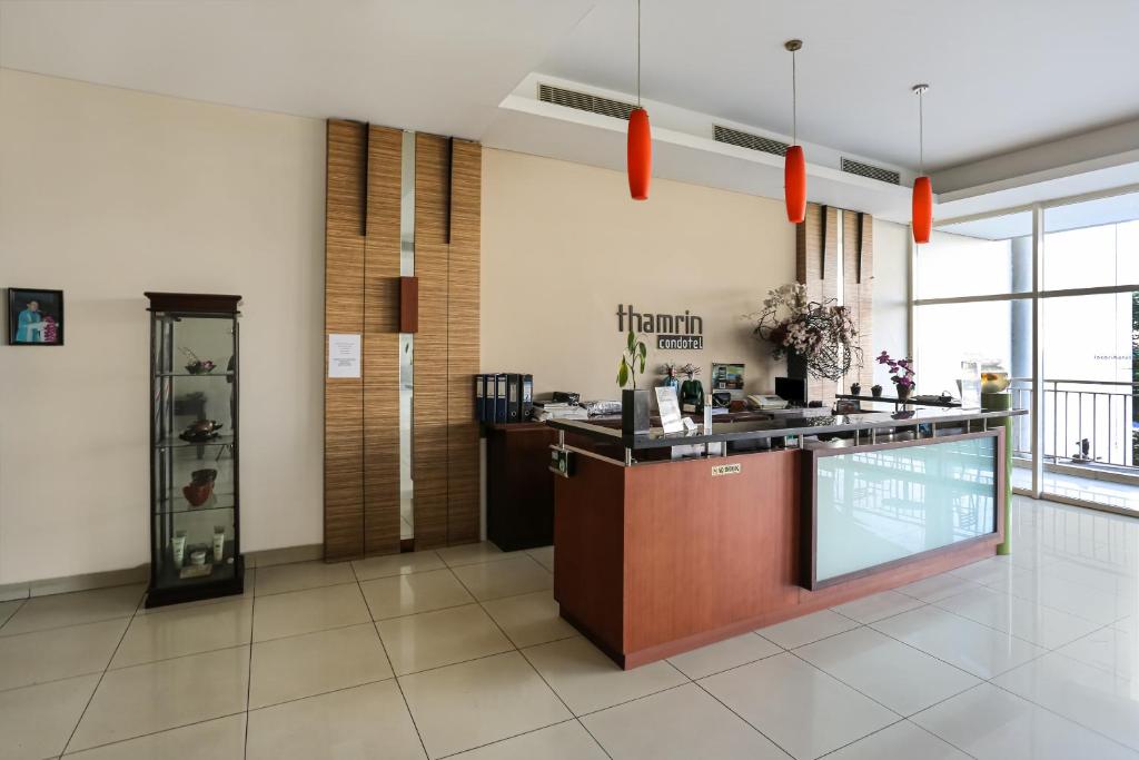 Capital O 1748 Thamrin Condotel