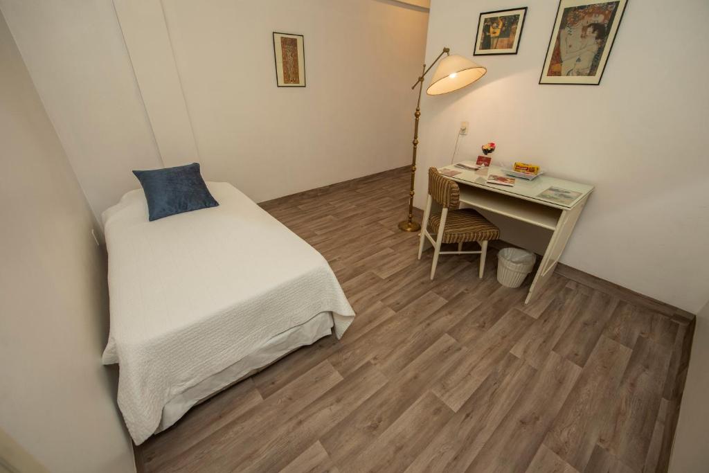 Hotel Cecilia - Triple Suite