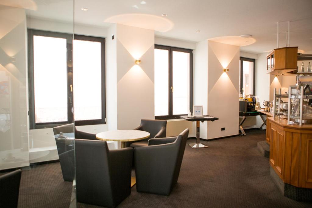 Hotel Heidelberger Hof - Resim 12